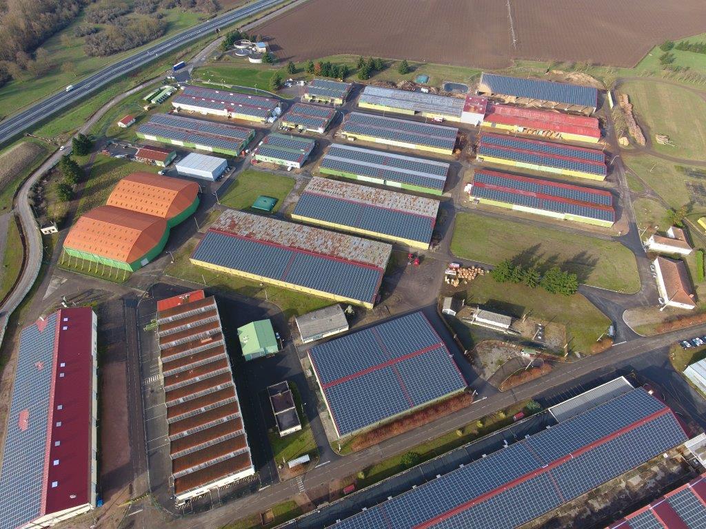 Usine Foresta Nova à Varennes-sur-Allier — production d'abris de jardin en bois